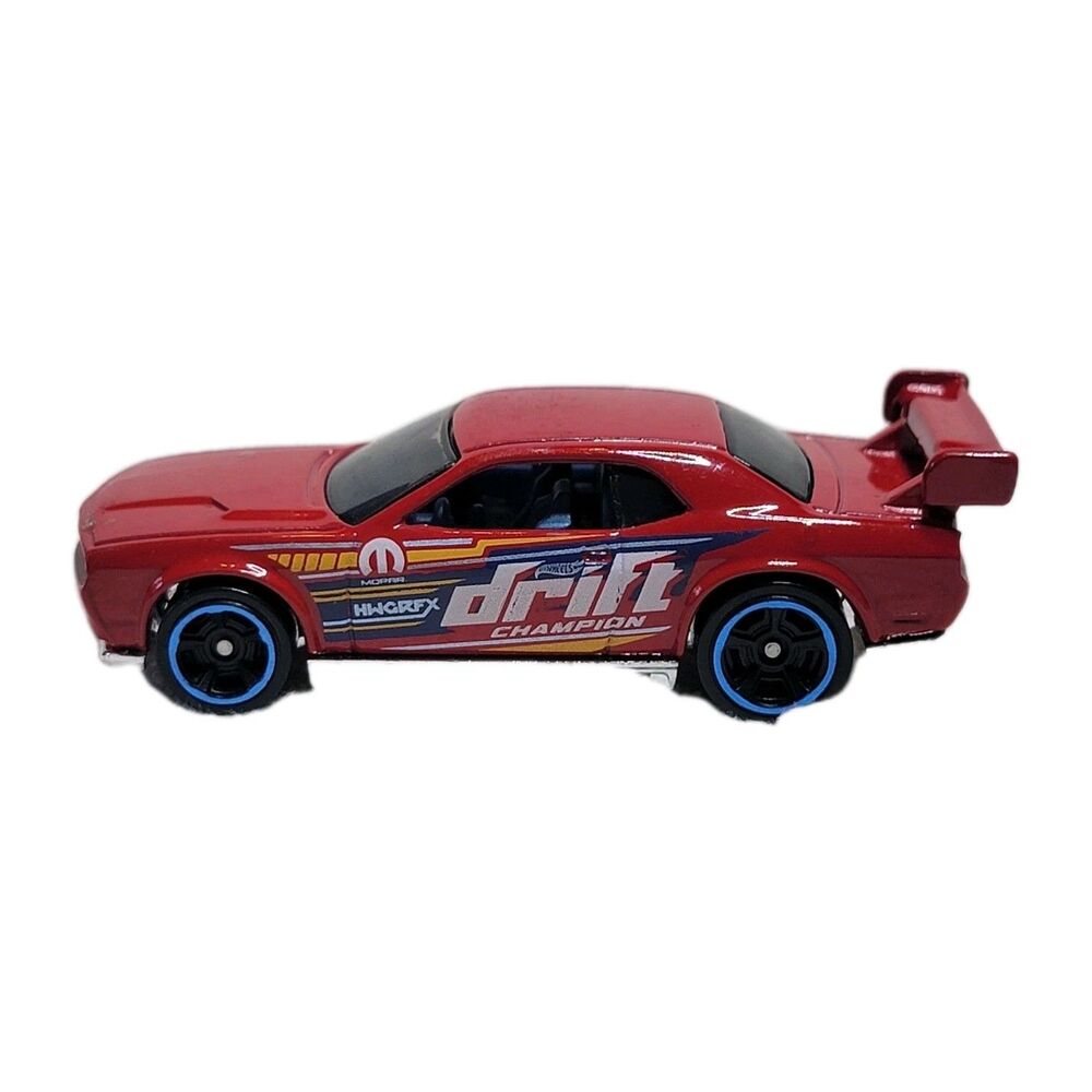 Mattel Hot Wheels Dodge Challenger Drift Car Red Die Cast Collectible